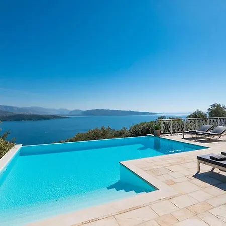 Omolos House *