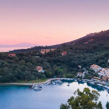 فيلة Omolos House *